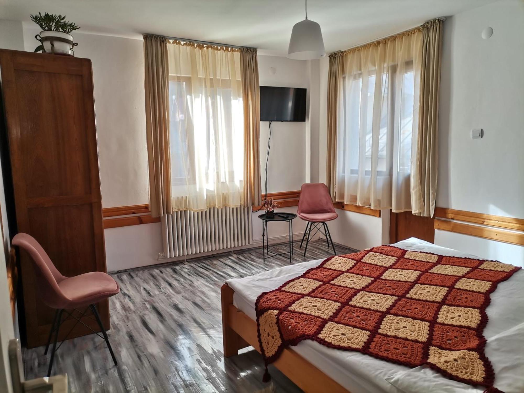 Zoso Home Buşteni Exterior foto
