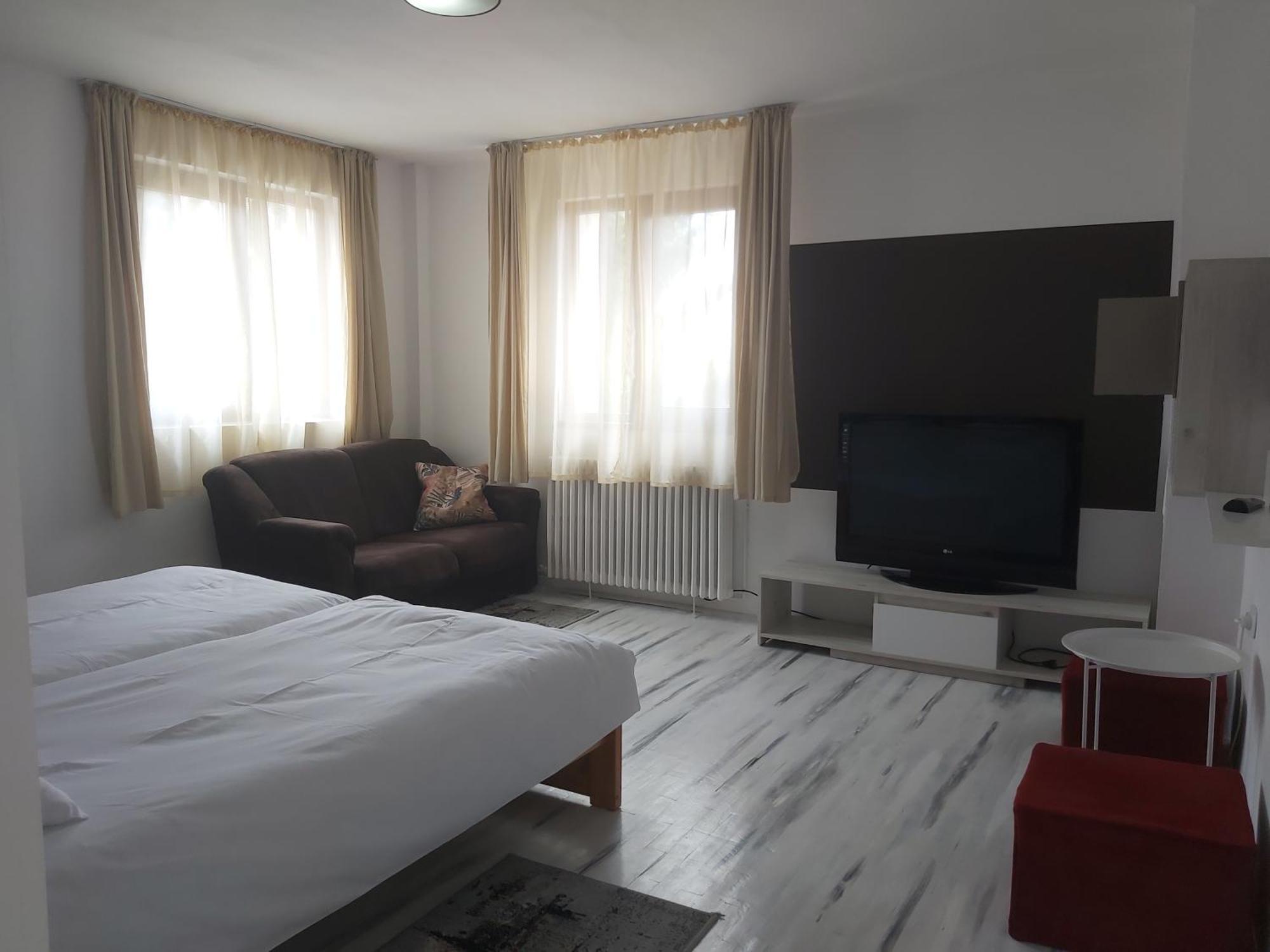 Zoso Home Buşteni Exterior foto